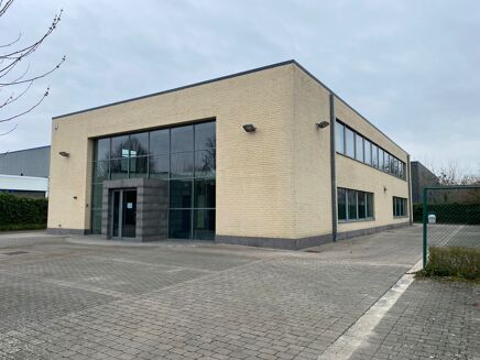 Picture of 424 - 884 sqm Office for rent.