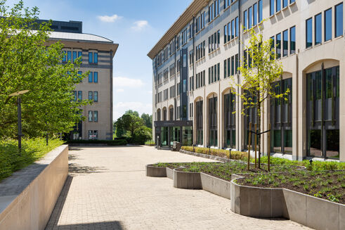 Picture of 417 sqm Office TWIN SQUARE - COLUMBUS, for rent.