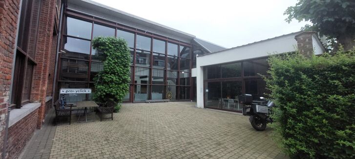 Picture of 363 - 960 m² Bureau for rent.