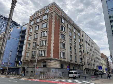 Picture of 160 sqm Office for rent.