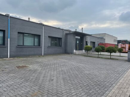 Picture of 4,120 sqm Industrial for rent.