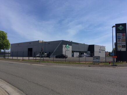 Picture of 1 160 - 3 735 m² Industriel for rent.