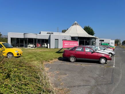 Picture of 2,492 sqm Industrial for rent.