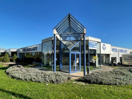 Picture of 3 183 m² Industriel for rent.