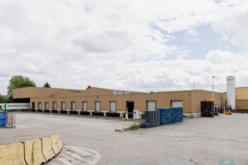 Picture of 22 632 m² Industriel for rent.