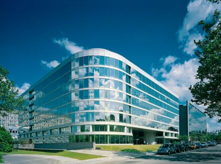 Picture of 110 - 1 904 m² Bureau SILVER BUILDING, for rent.