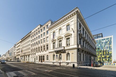 Picture of 634 m² Bureau for rent.