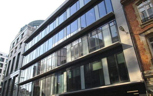 Picture of 110 - 765 m² Bureau Ligne XIII, for rent.