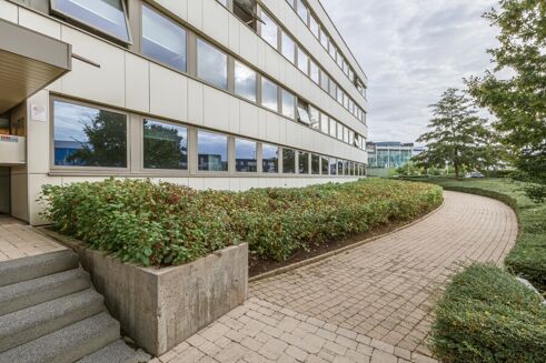 Picture of 134 - 341 sqm Office CAMPUS ZAVENTEM, for rent.