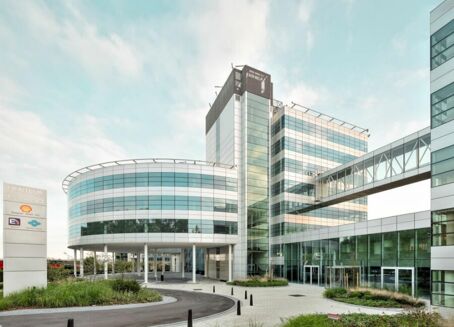 Picture of 358 m² Bureau TRIOMPHE , for rent.