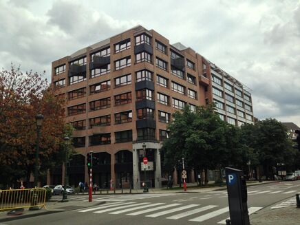 Picture of 302 - 331 sqm Office TRONE 60, for rent.