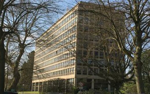 Picture of 77 - 469 m² Bureau for rent.
