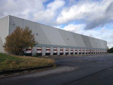 Picture of 12 415 - 12 575 m² Industriel for rent.