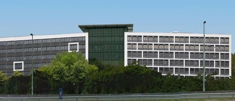 Picture of 2,032 sqm Office THE OFFICE , for rent.