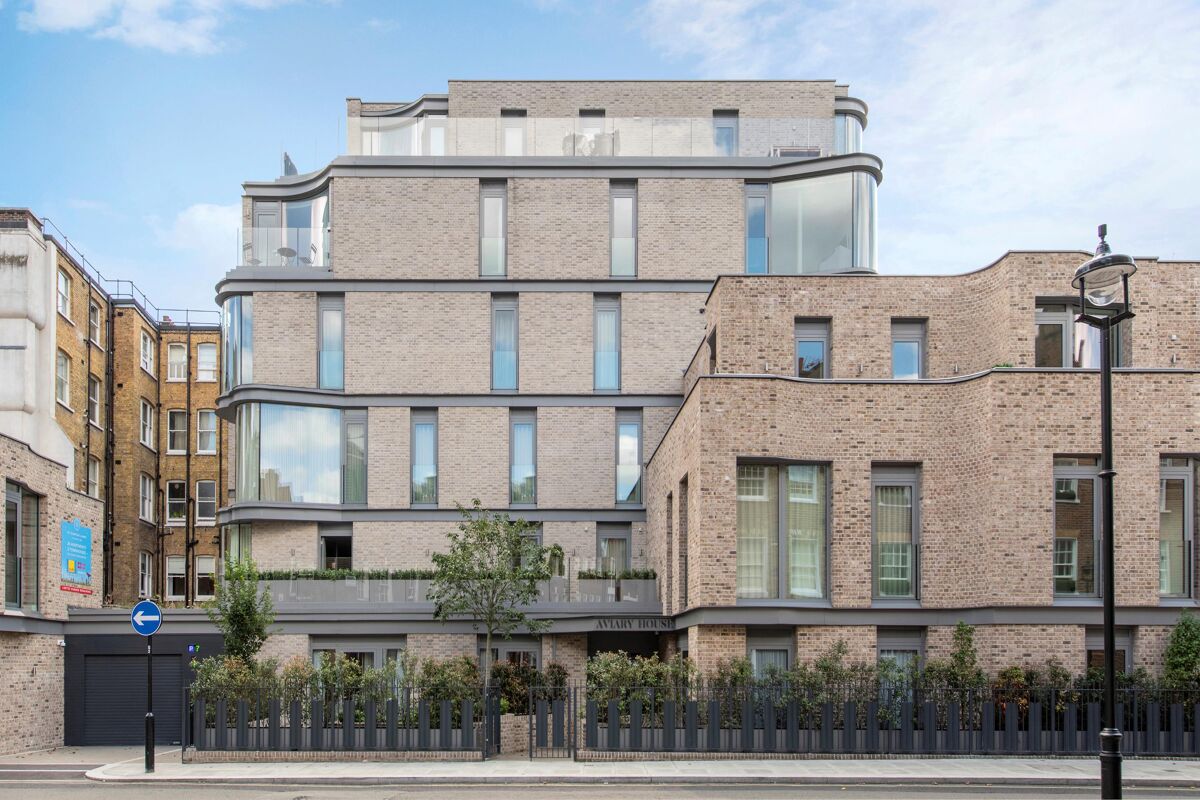 house to rent in Wilfred Street, London, SW1E BEQ012075013 Knight Frank