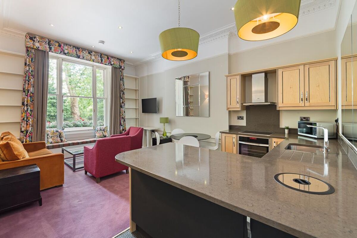 flat to rent in Eccleston Square, Pimlico, London, SW1V BEQ012085767