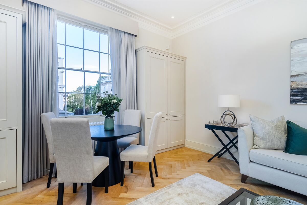 flat to rent in Eaton Place, Belgravia, London, SW1X BEQ012147539