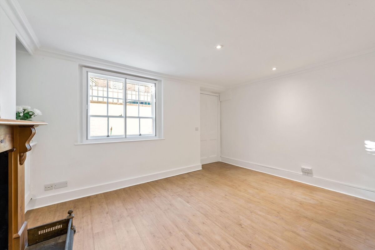 house to rent in St. Barnabas Street, London, SW1W BEQ012149250