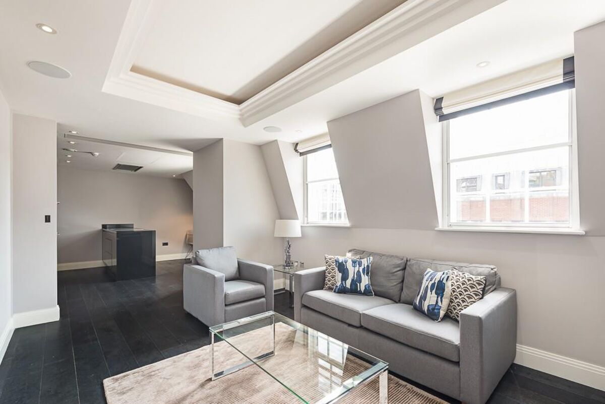 flat to rent in Chantrey House, Eccleston Street, Belgravia, London
