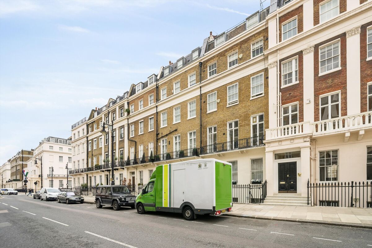 flat to rent in Eaton Place, Belgravia, London, SW1X BEQ012194850