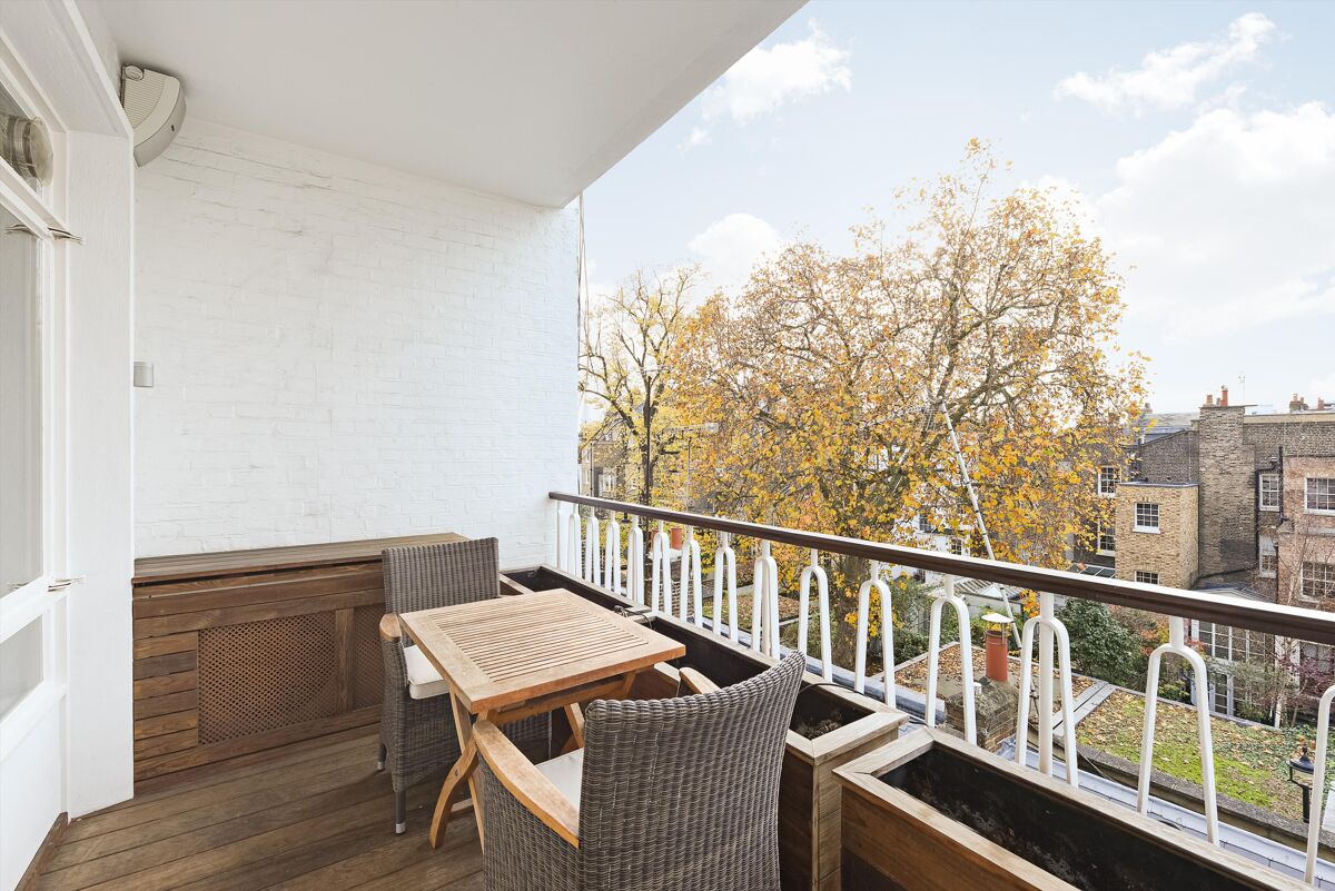 flat to rent in South Eaton Place, London, SW1W BEQ012210136 Knight