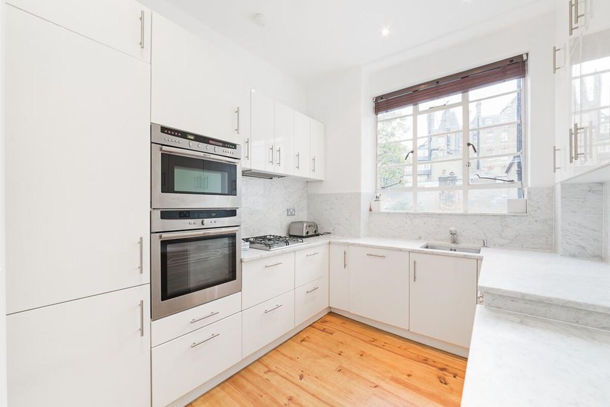 flat to rent in Eaton Square, Belgravia, London, SW1W. BEQ012246706