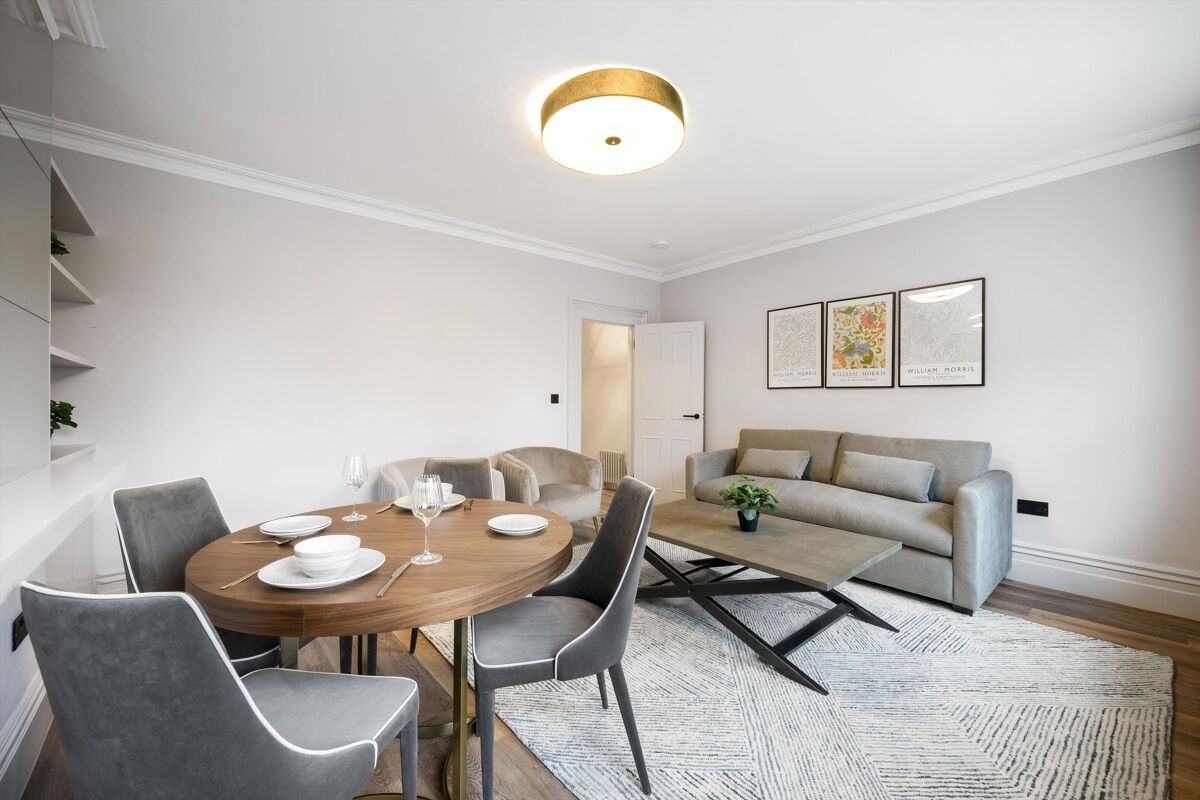 flat to rent in Vauxhall Bridge Road, London, SW1V BEQ012268911