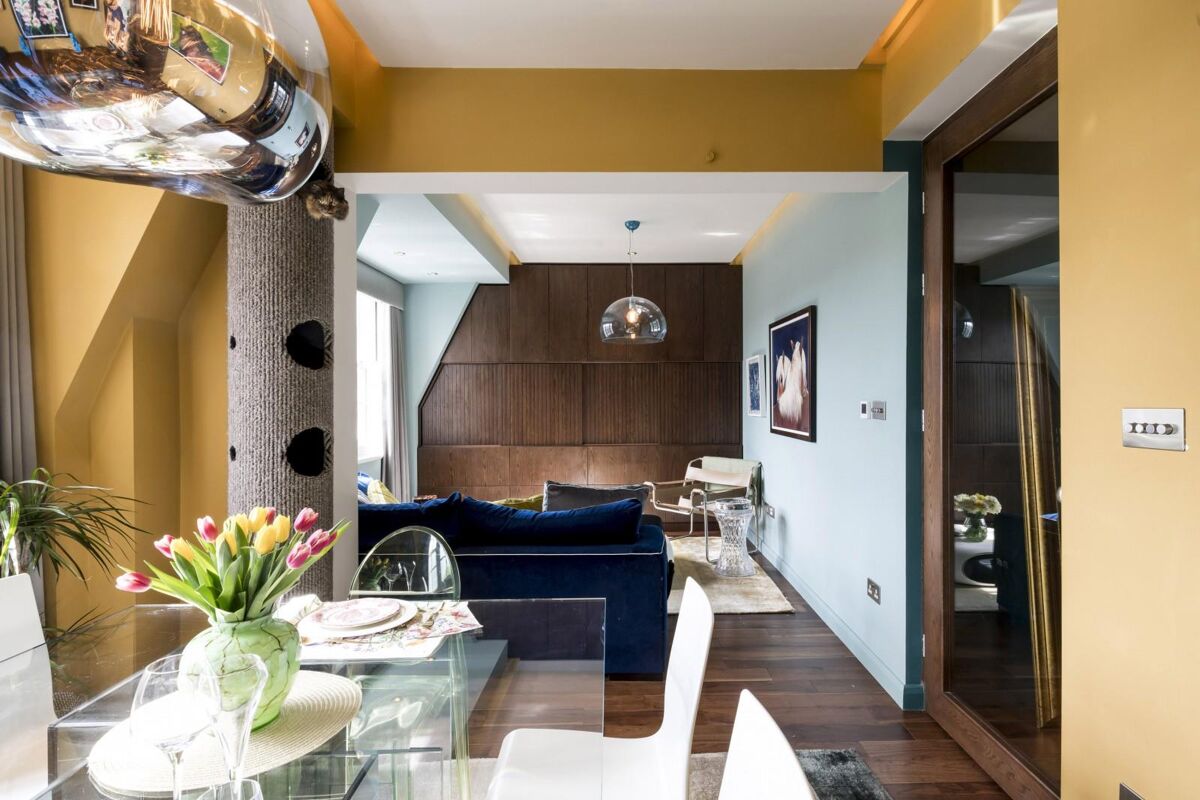 flat to rent in Ashley Gardens, Emery Hill Street, Westminster, London