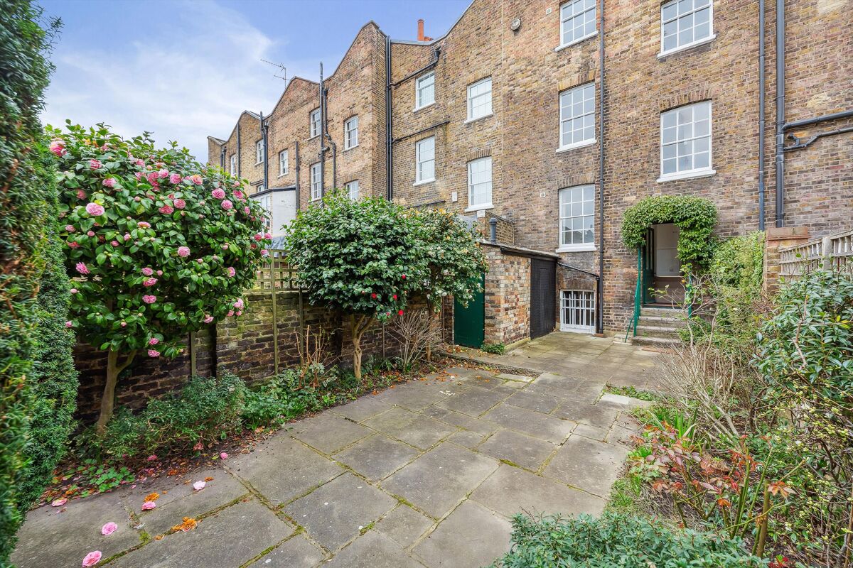 house to rent in Ranelagh Grove, London, SW1W BEQ012342975 Knight Frank