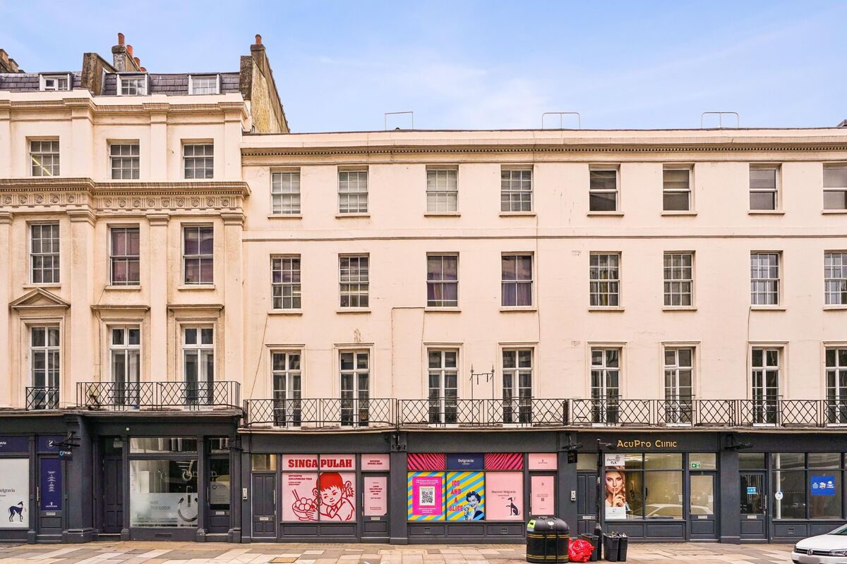 flat to rent in Buckingham Palace Road, London, SW1W BEQ012356209