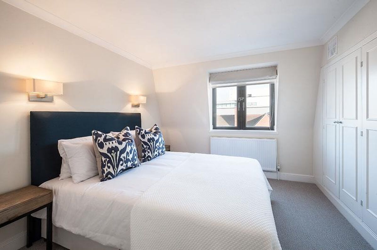 flat to rent in Eccleston Place, Belgravia, London, SW1W BEQ012380615