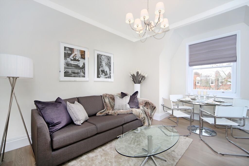 Image of Sloane Gardens, London, SW1W