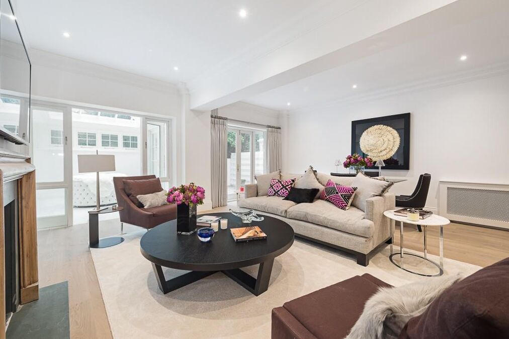 Image of Lowndes Street, sbridge, London, SW1X