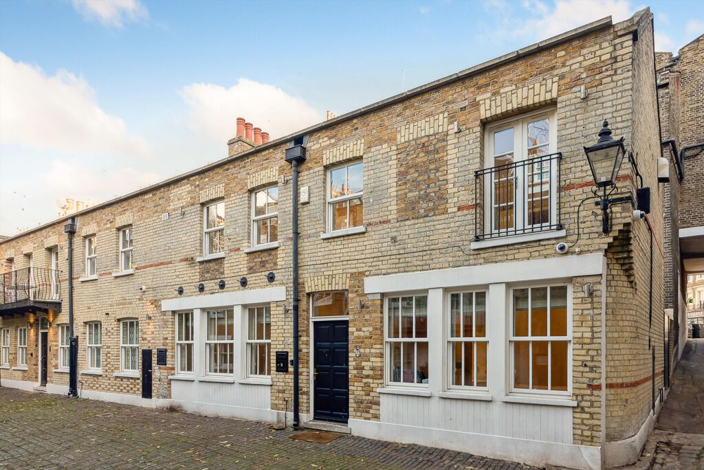 Image of Moreton Terrace Mews South, London, SW1V