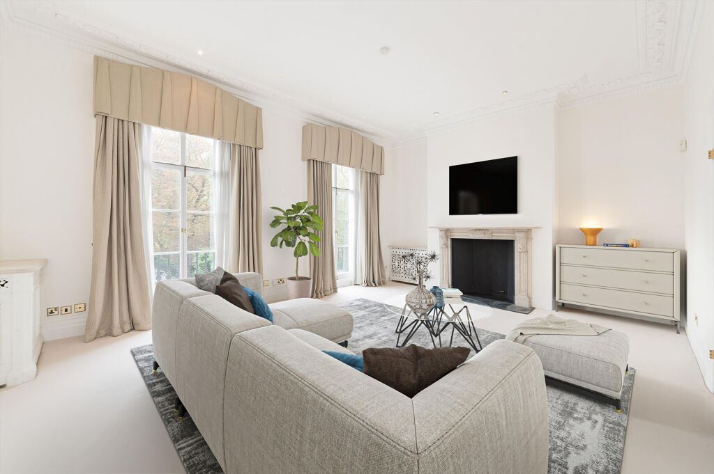 Image of Eaton Square, Belgravia, London SW1W