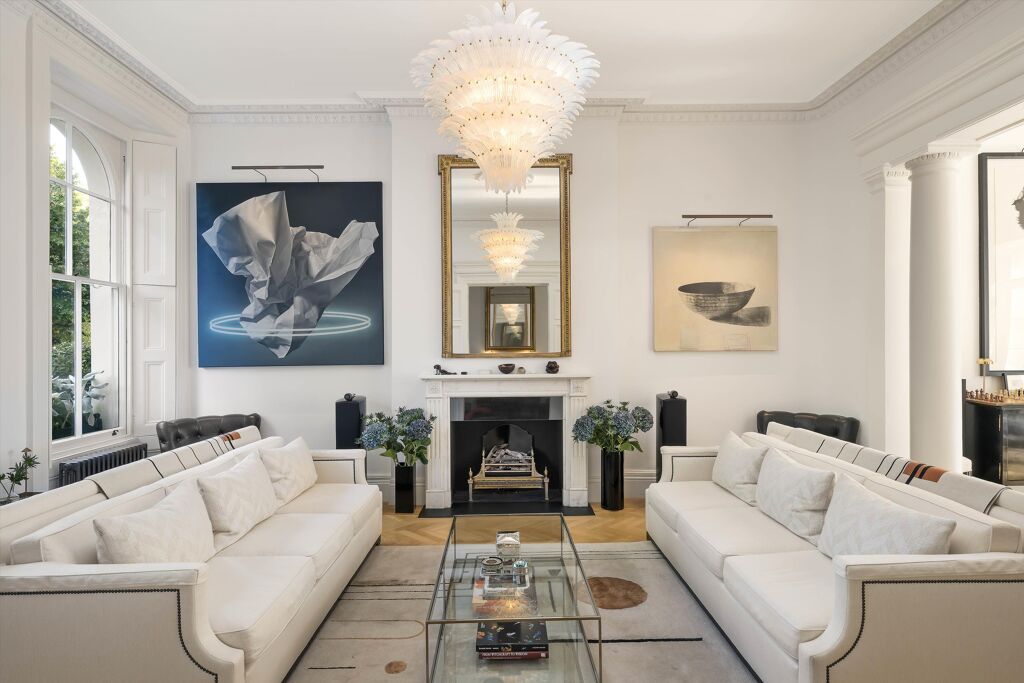 Image of Eaton Square, Belgravia, London SW1W