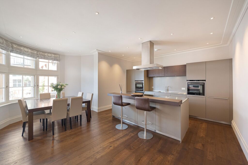 Image of Ashley Gardens, Emery Hill Street, London SW1P