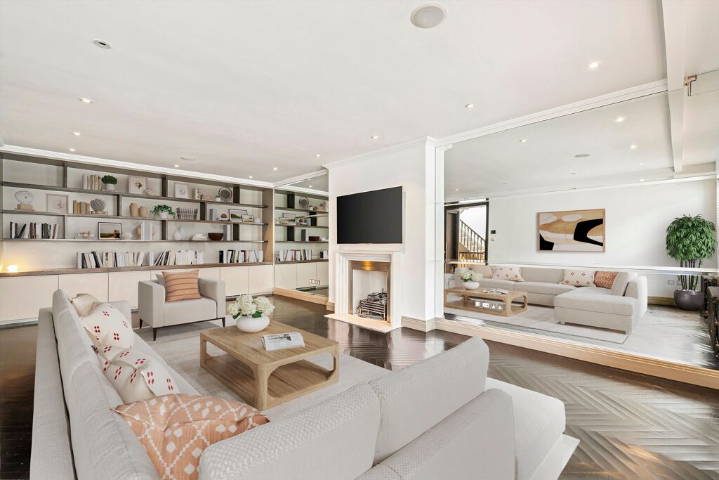 Image of Kinnerton Street, Belgravia, London SW1X