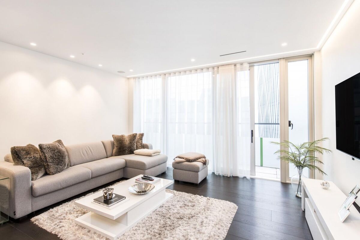 flat to rent in Buckingham Palace Road, Victoria, London, SW1W