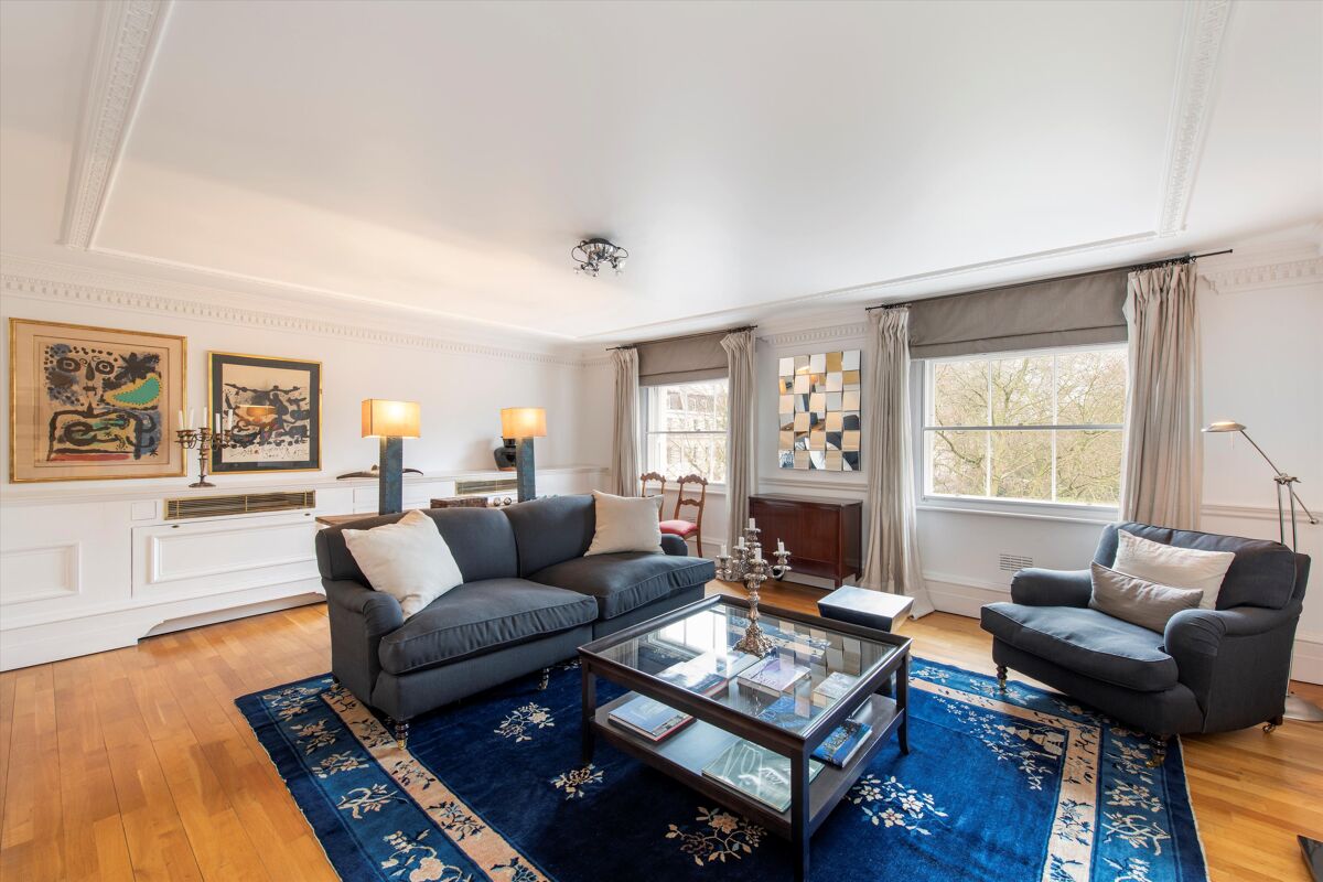 flat for sale in Eaton Square, London, SW1W BGV012072872 Knight Frank
