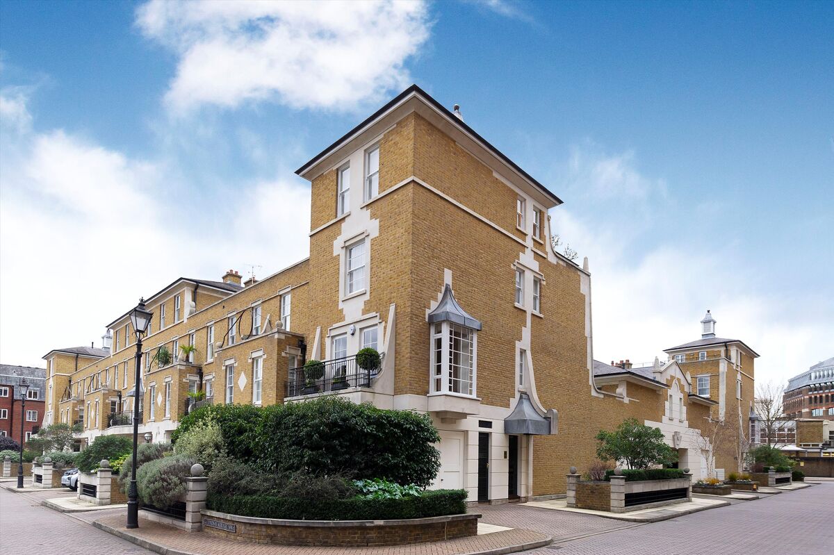 house for sale in Lindsay Square, London, SW1V BGV012103942 Knight