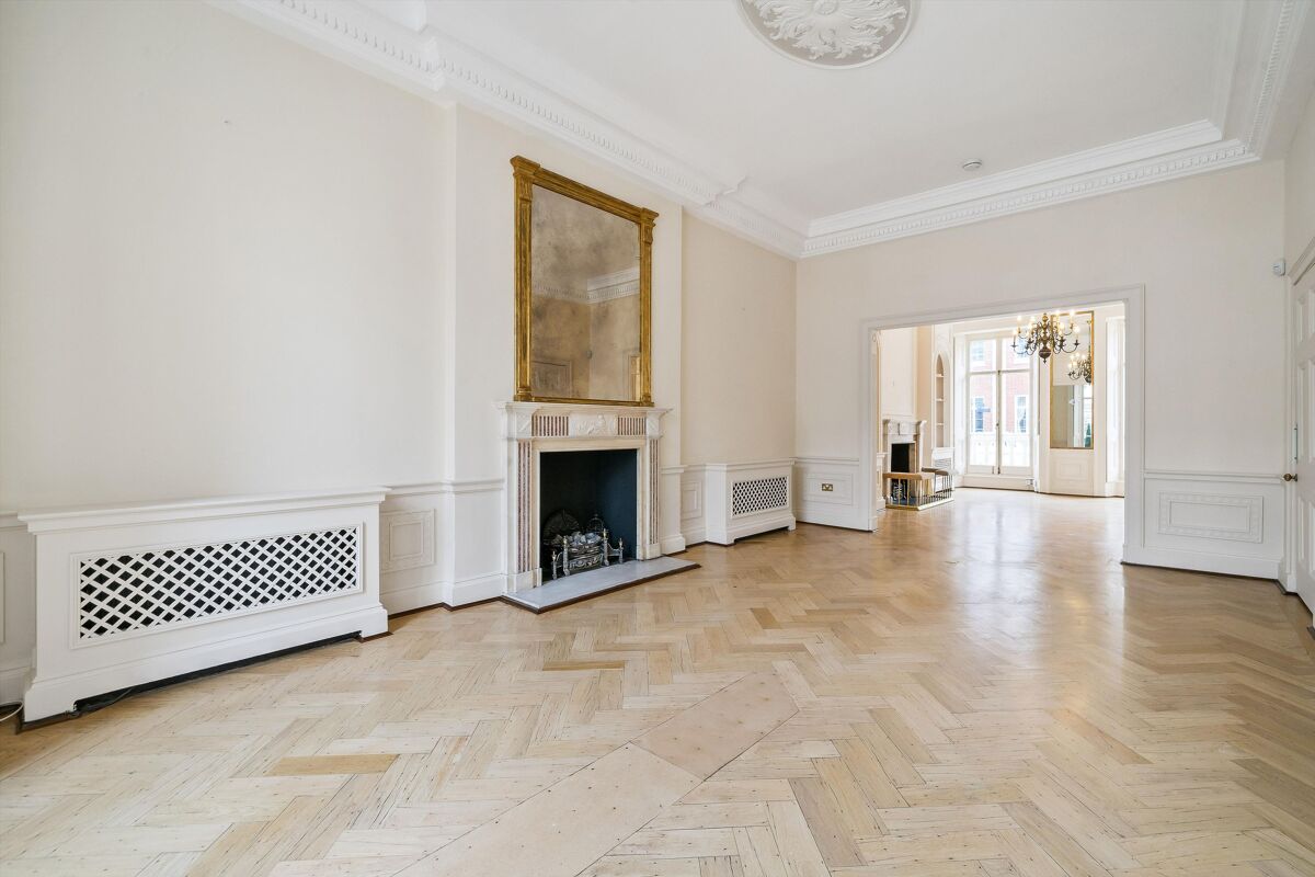 flat for sale in Eaton Place, Belgravia, London, SW1X BGV012221957