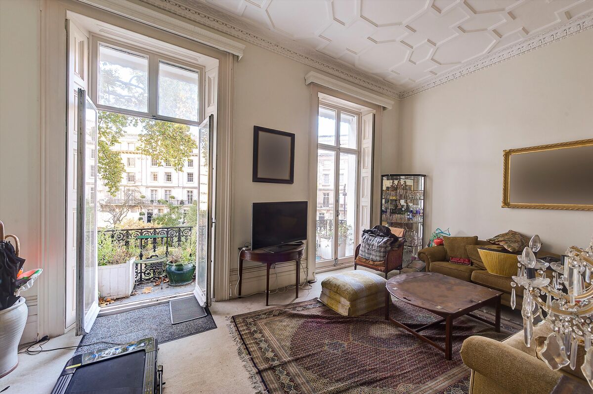 flat for sale in Wilton Crescent, London, SW1X BGV012269899 Knight