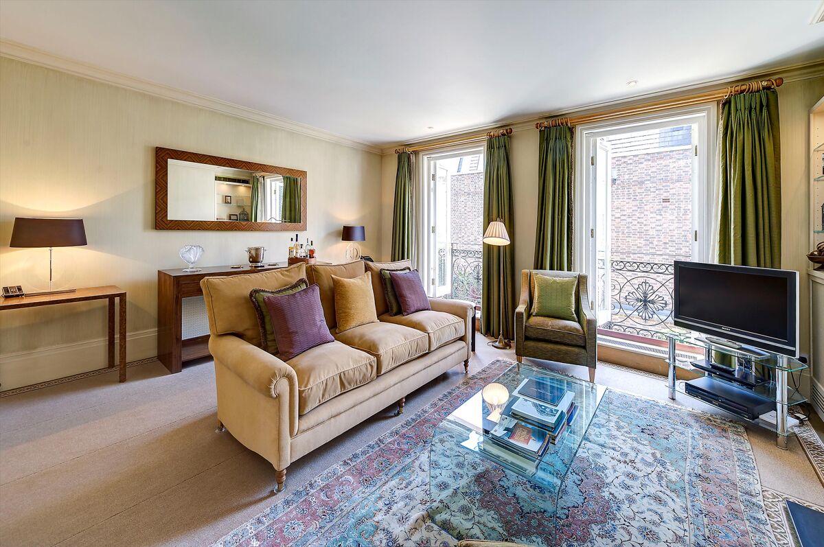 house for sale in Whittaker Street, London, SW1W BGV012273805