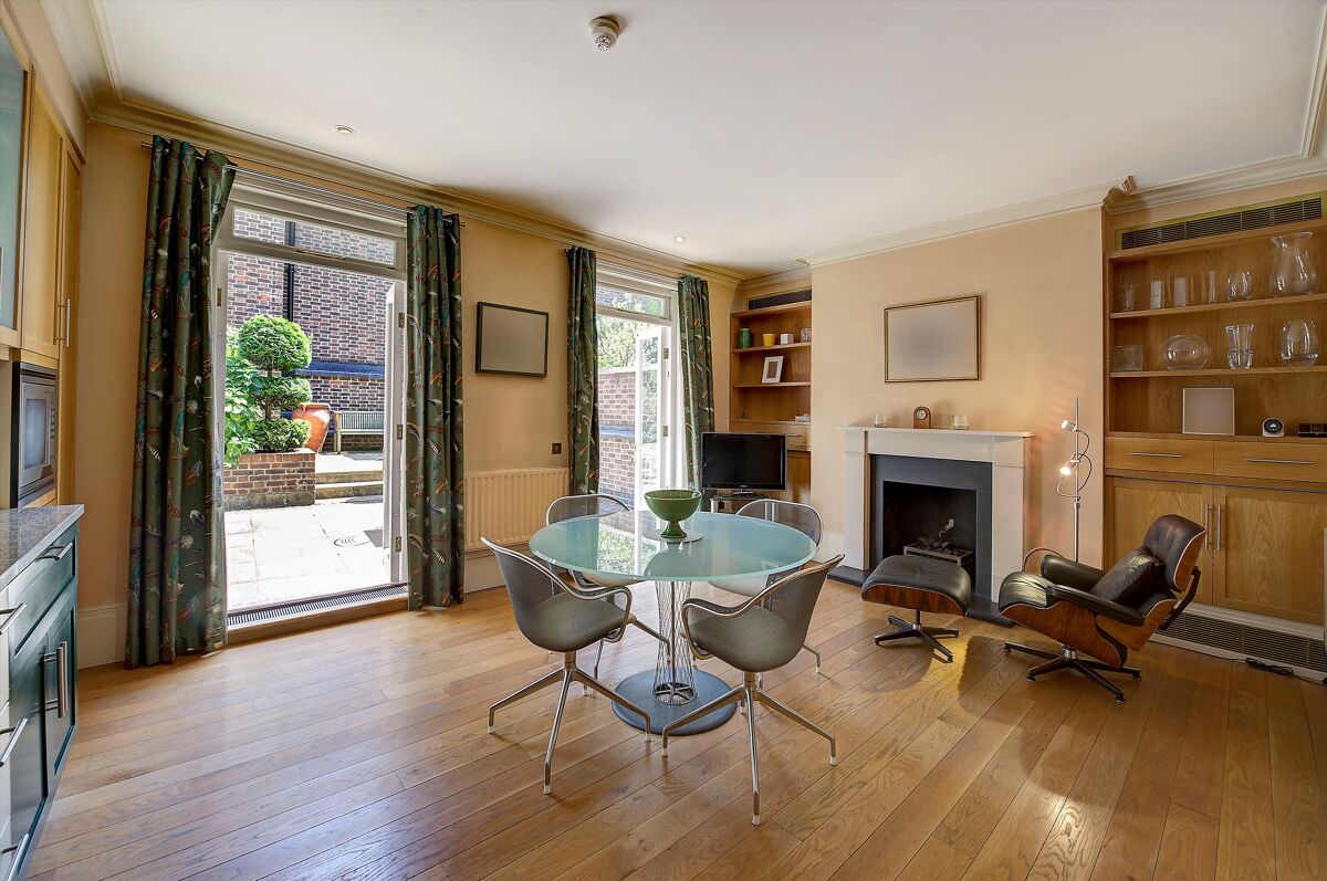 house for sale in Whittaker Street, London, SW1W BGV012273805