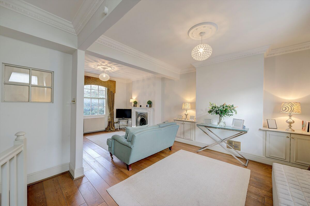 house for sale in Caroline Terrace, Belgravia, London, SW1W. BGV012277686 Knight Frank
