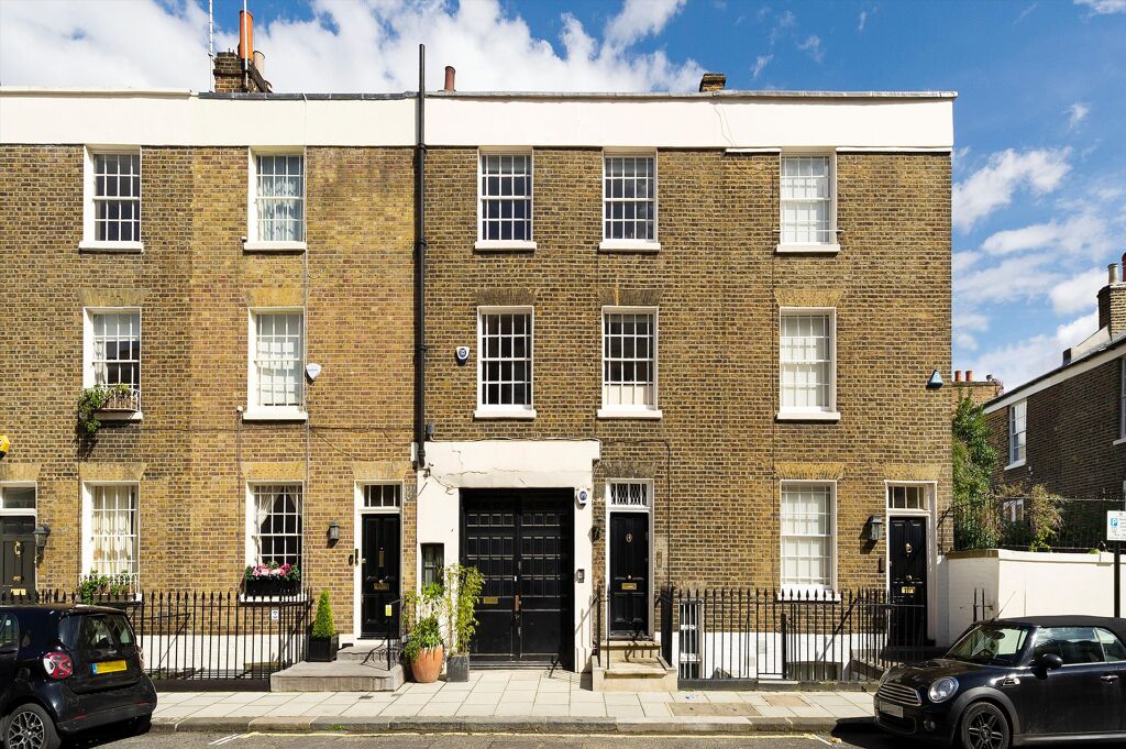 Image of Bloomfield Terrace, Belgravia, London, SW1W