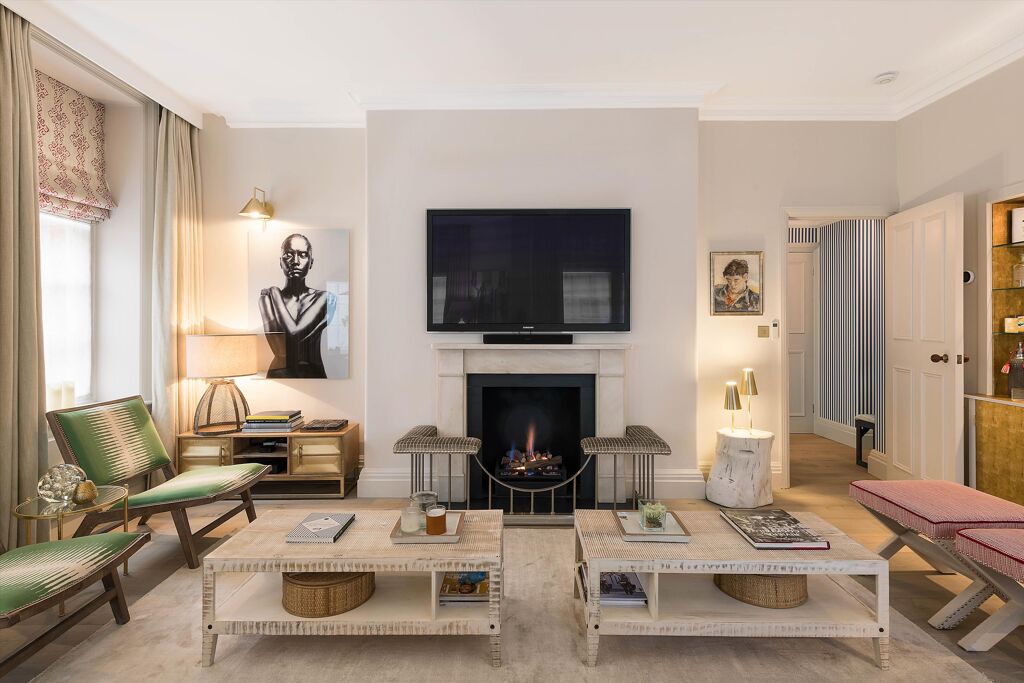 Image of Eaton Mansions, Cliveden Place, London, SW1W