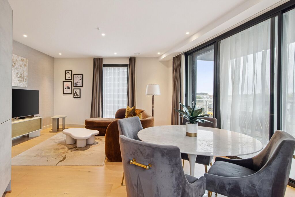 Image of Sutherland Street, Pimlico, London SW1V