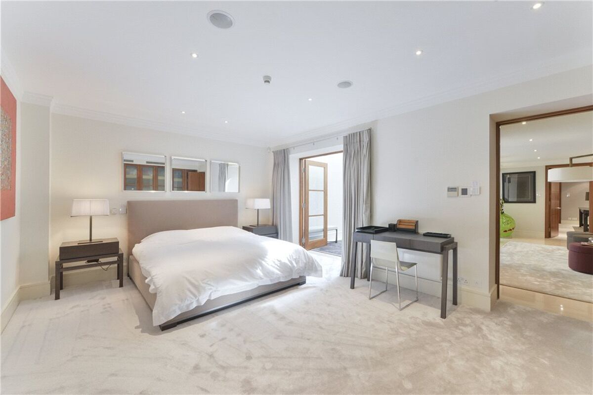 flat for sale in Chesham Street, Belgravia, London, SW1X BGV120095 Knight Frank